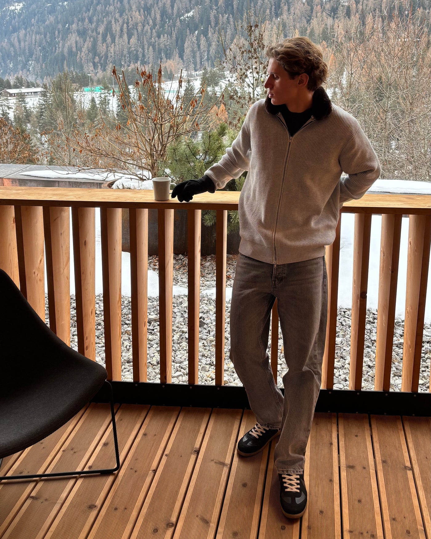 The Engadin Zip Knit